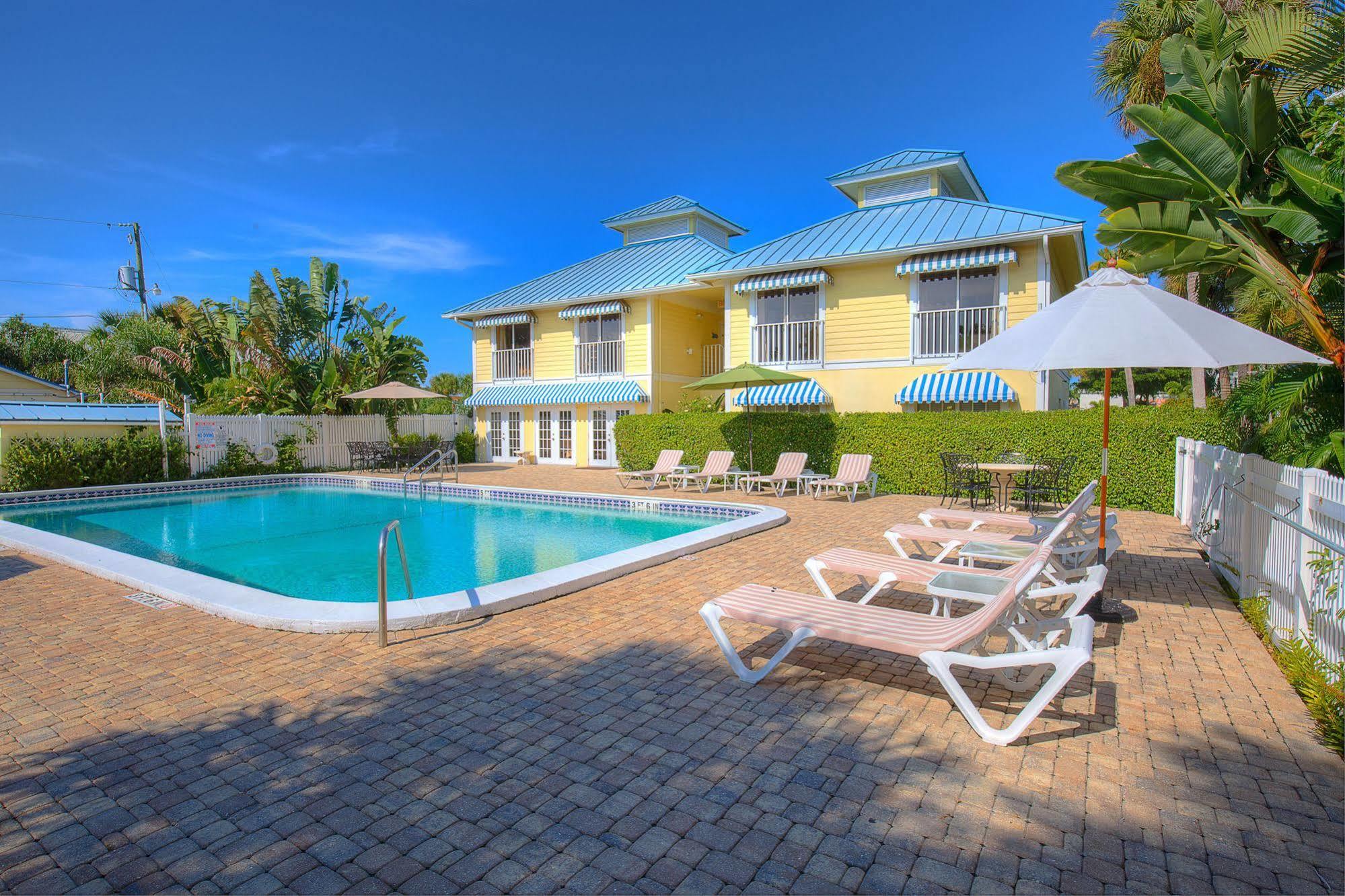 Naples Garden Inn Eksteriør billede